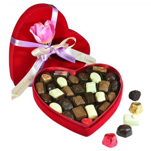 heart shaped chocolate box